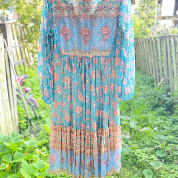 Spell and the gypsy dress - Picture 4 of 9